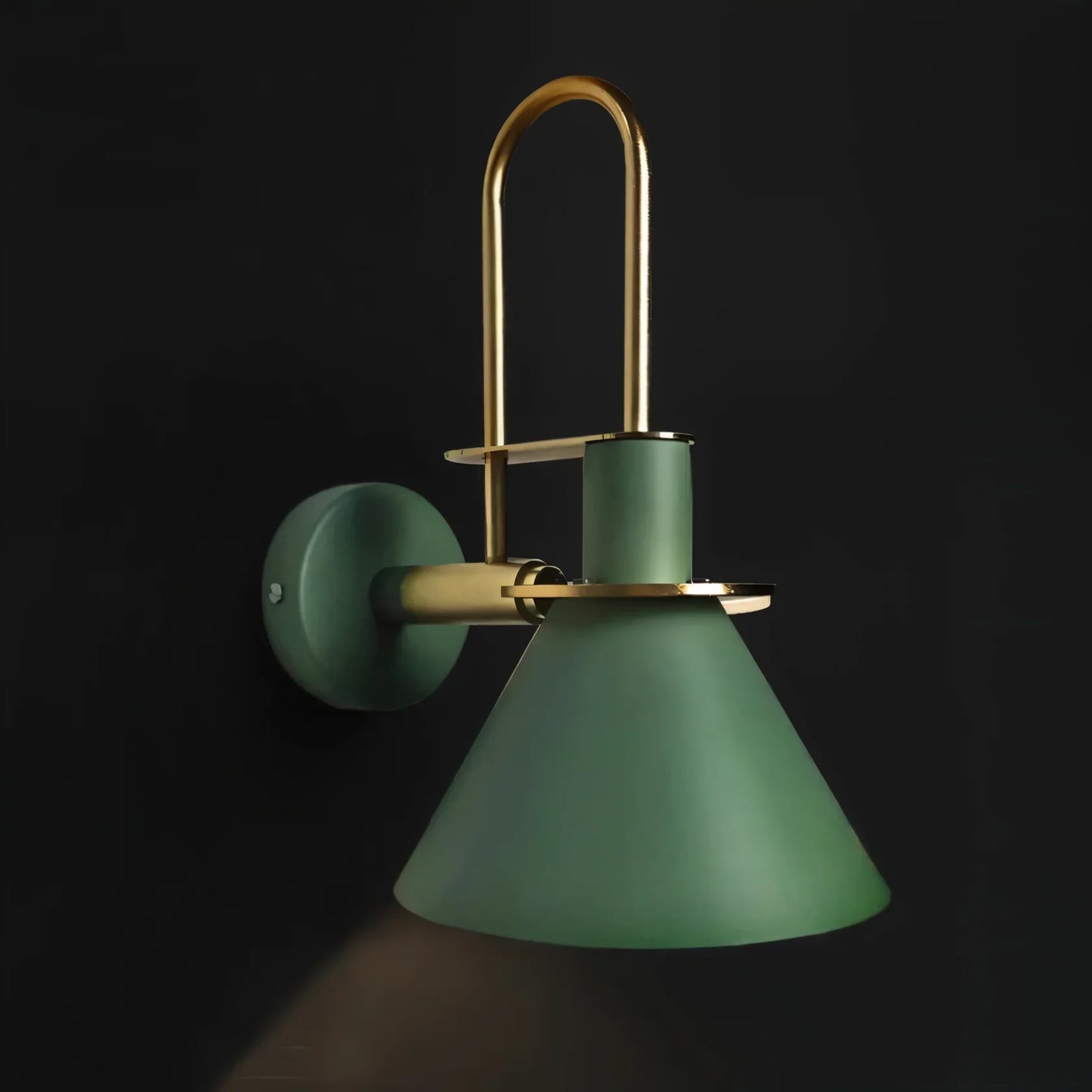 Zoralia Postmodern LED Wall Lamp with Trumpet-Shaped Design