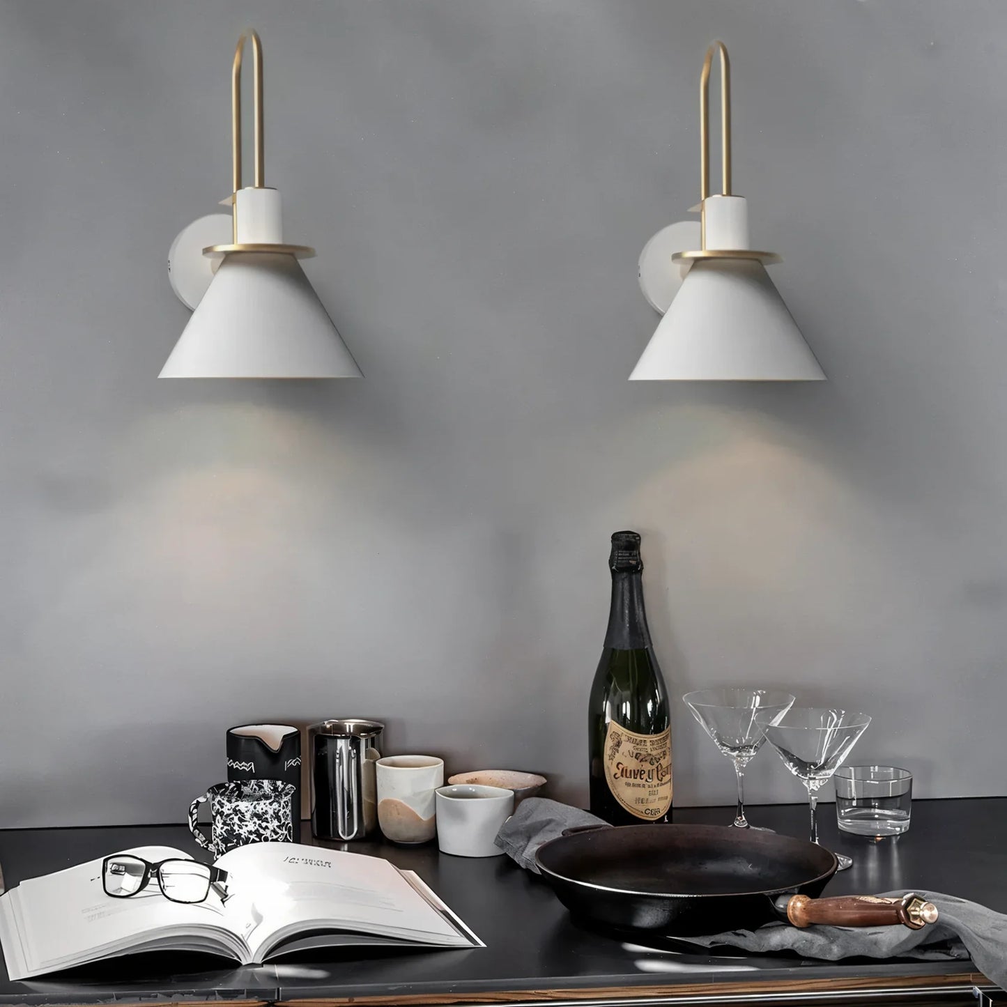 Zoralia Postmodern LED Wall Lamp with Trumpet-Shaped Design