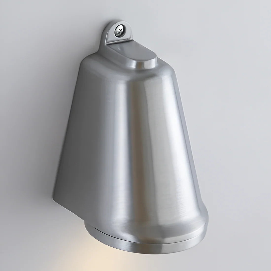 Aureva Minimalist LED Outdoor Wall Lamp