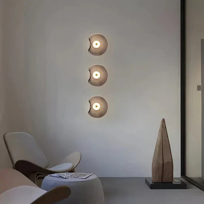 Ephyra Curved Glass Wall Lamp