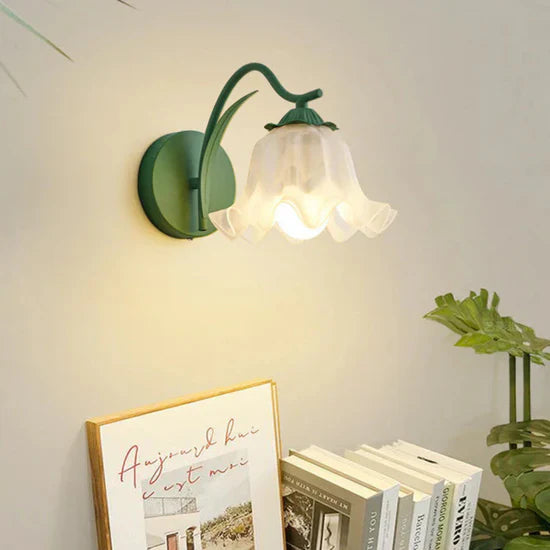 Flora Retro Wall Lamp