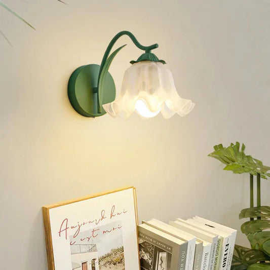 Flora Retro Wall Lamp