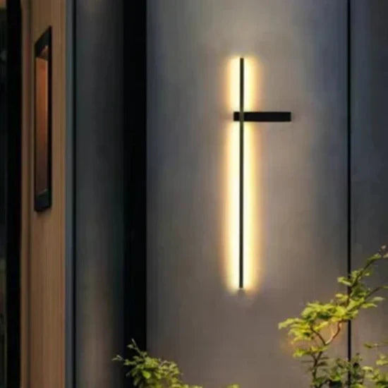 Dravona Modern Outdoor Wall Lamp