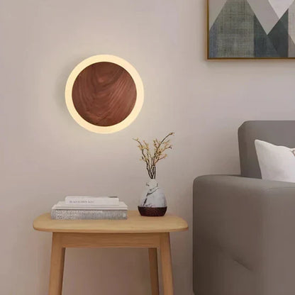 Nalo Scandinavian Wooden LED Wall Lamp