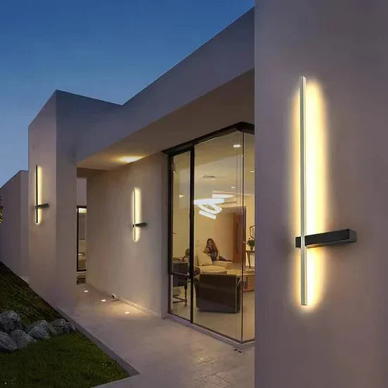 Dravona Modern Outdoor Wall Lamp