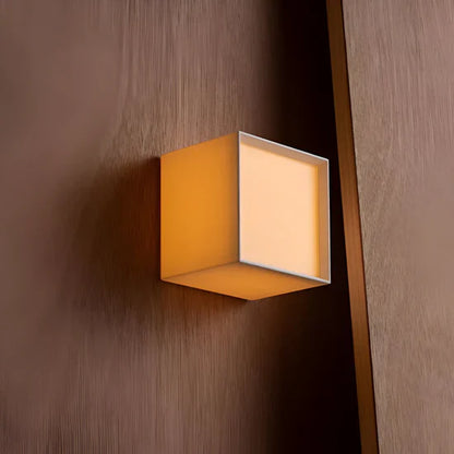 Nyxen Minimalist Indoor Wall Lamp