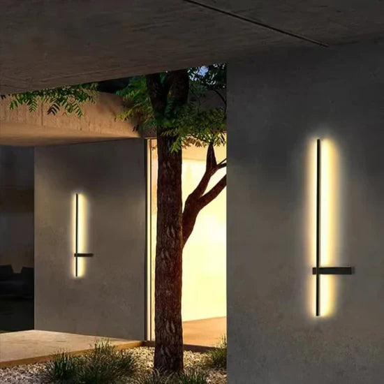 Dravona Modern Outdoor Wall Lamp