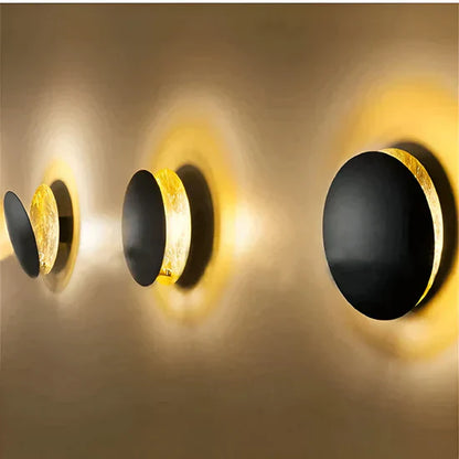Rayvo 360° rotatable LED wall lamp