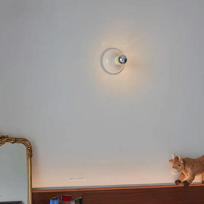 Sphyn Bauhaus Retro Wall Lamp