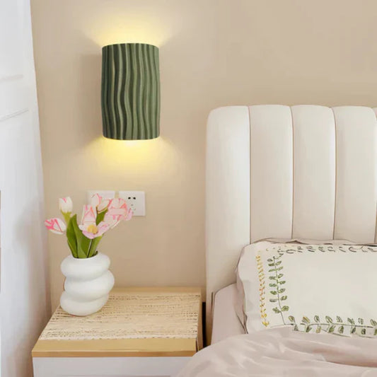 Quaro Elegant Wall Lighting for Indoors