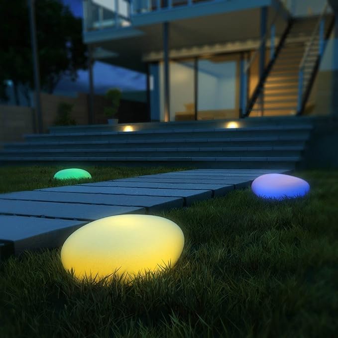 Cobblestone Solar Light