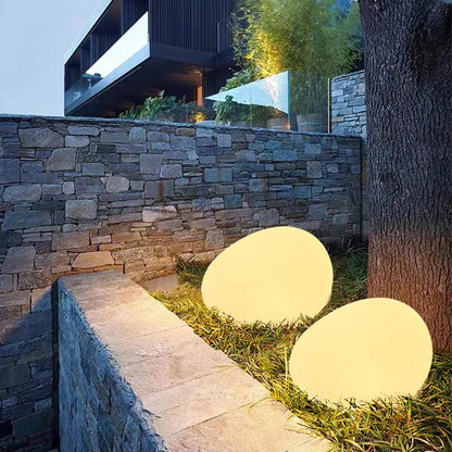 Cobblestone Solar Light