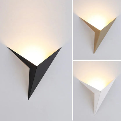 Trigon Wall Light