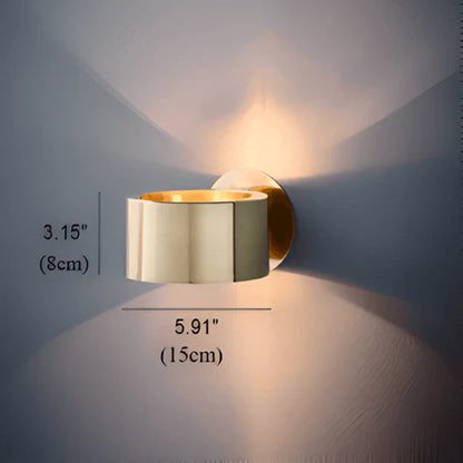 Alecta Golden Minimalist Wall Lamp
