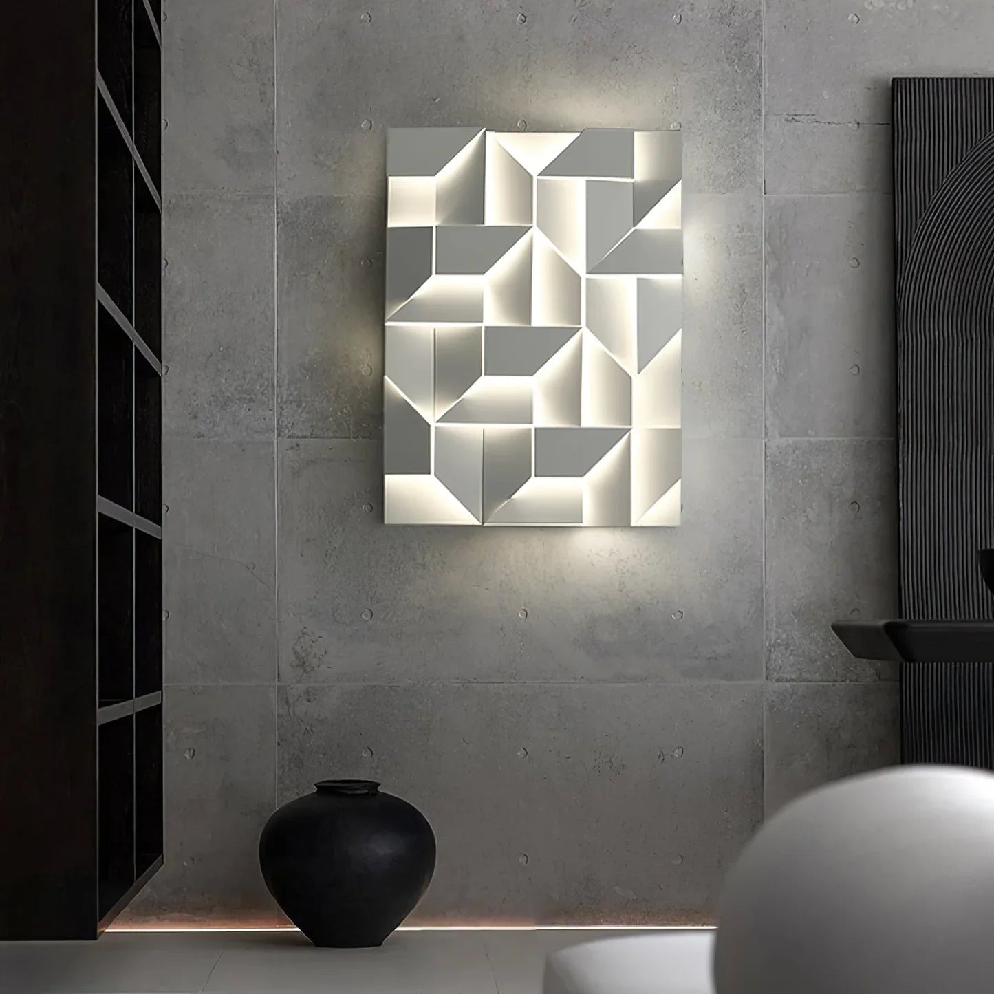 Isara Minimalist Aluminum Wall Lamp