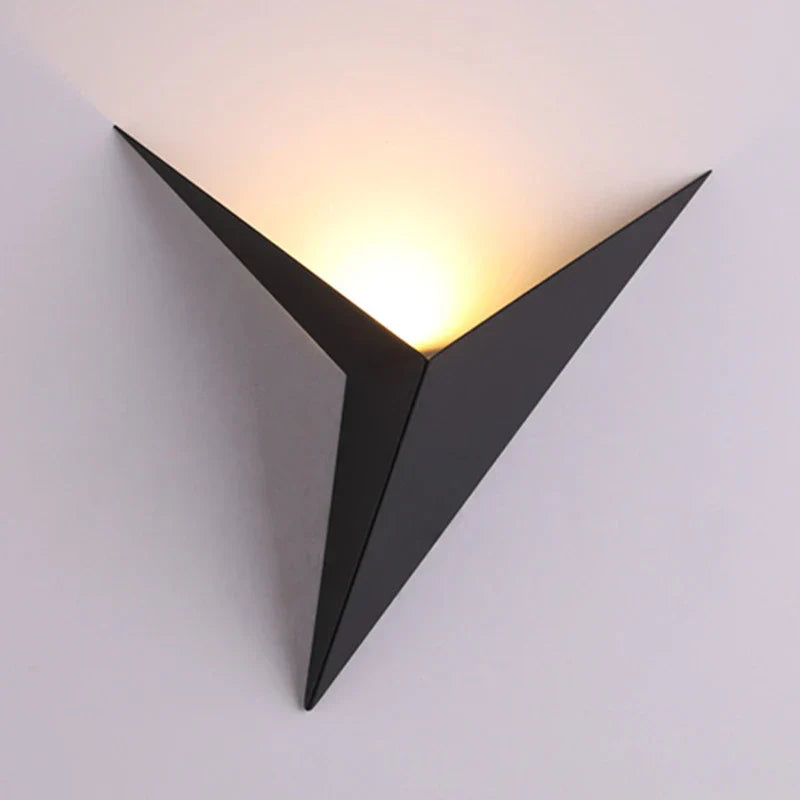 Trigon Wall Light