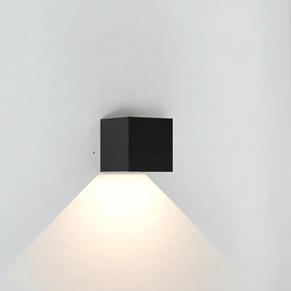 Tiveario Home™ Adjustable Wall Light