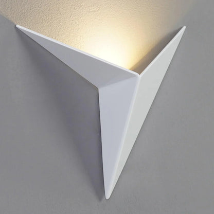 Trigon Wall Light