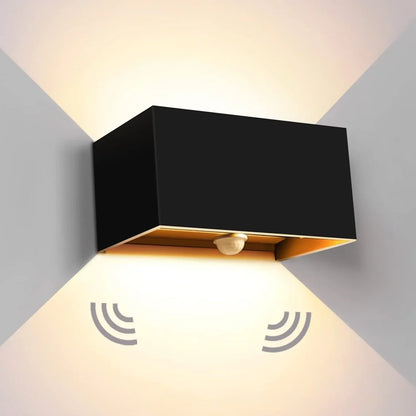 Casa Solaro™ Outdoor Lamp with Sensor