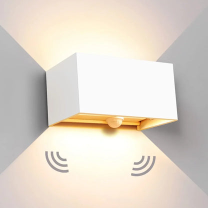 Casa Solaro™ Outdoor Lamp with Sensor