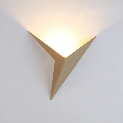 Trigon Wall Light