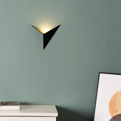 Trigon Wall Light